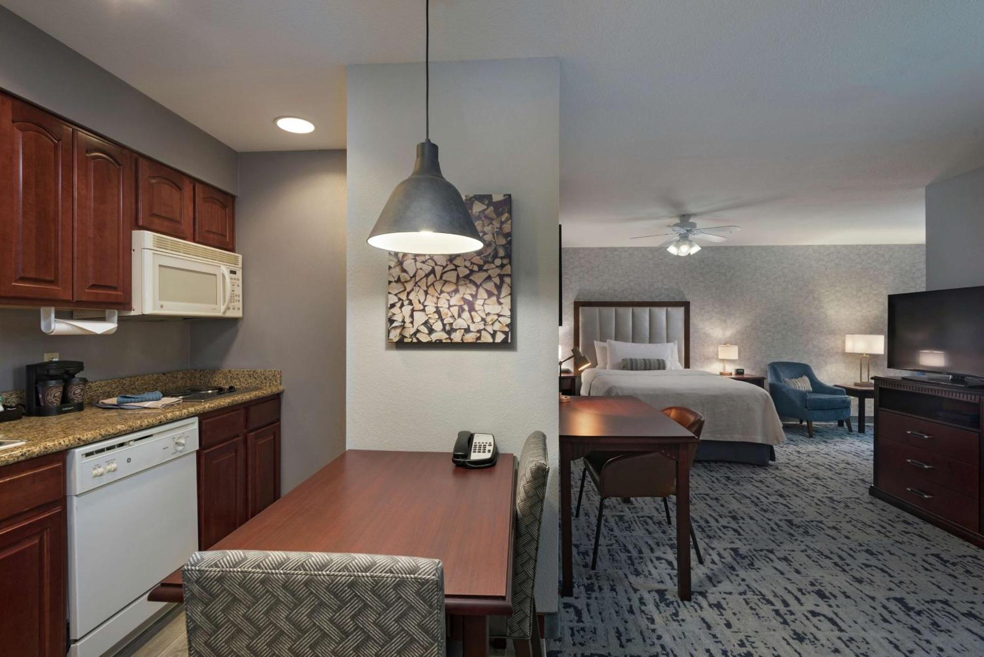 Homewood Suites By Hilton Fort Collins Ngoại thất bức ảnh
